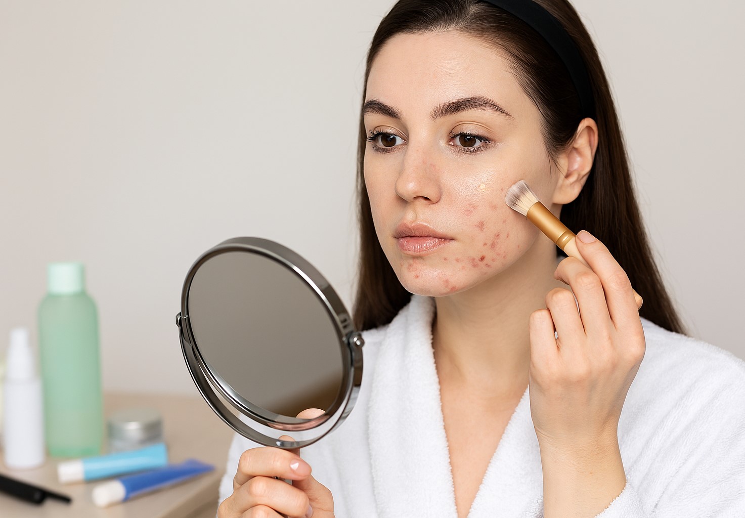 Makeup Aman untuk Kulit Berjerawat